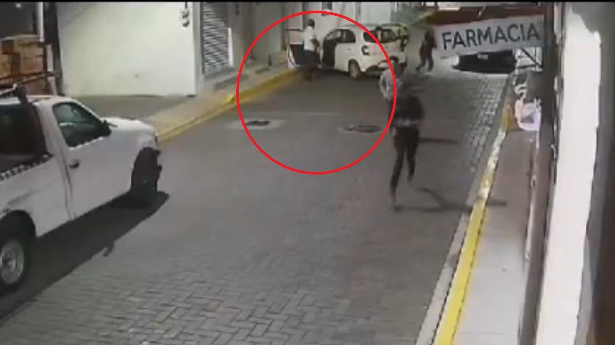 ¡De terror! Chofer de Uber sobrevive a asalto y balacera en Xoxtla