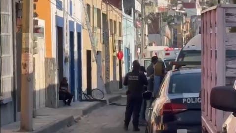 Viernes trágico en Puebla: Mujer pierde la vida al caer de una azotea mientras llenaba un tanque de gas