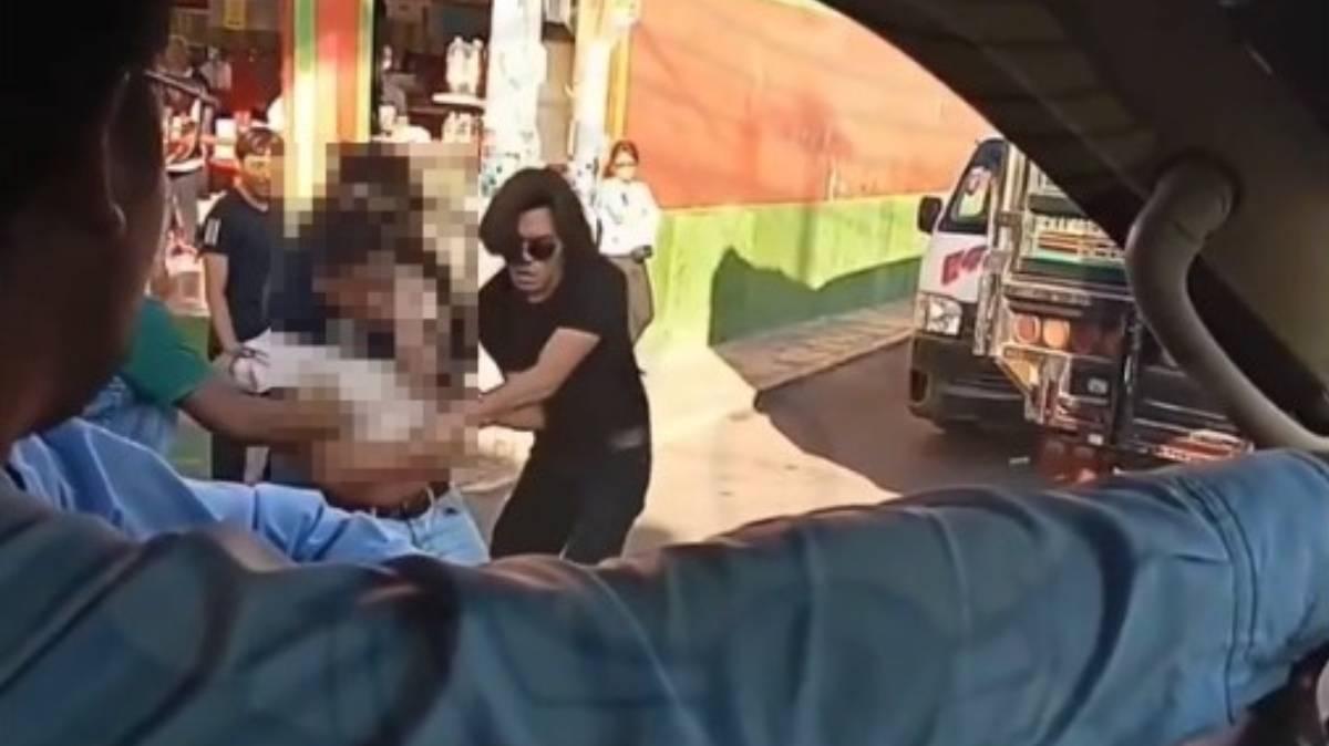 Intenta huir tras choque en Puebla, pero vecinos hacen justicia por su cuenta