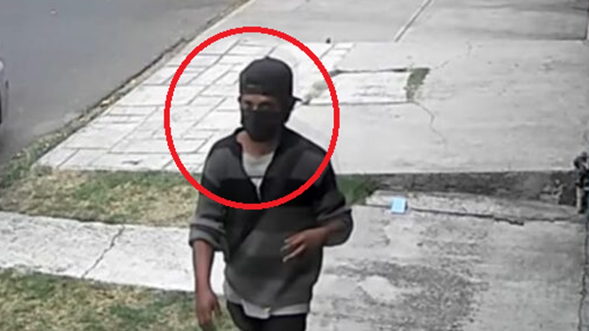 ¡Vecinos en alerta! Identifican a presunto asaltante en Bosques de San Sebastián: lo captaron acechando