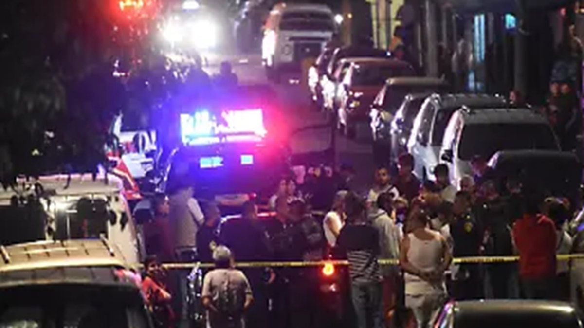 Terror en Tepeaca: Sicarios disparan más de 60 veces contra una casa en plena madrugada