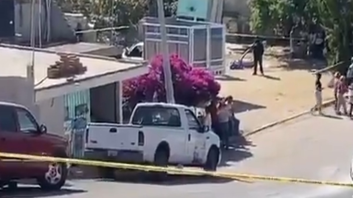 Viernes de terror en Puebla: joven ejecutado en su camioneta en Santo Tomás Chautla