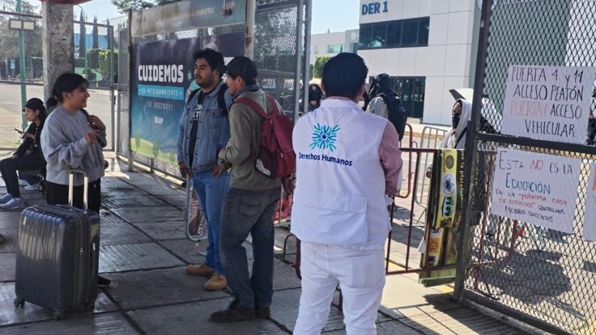 BUAP reanuda clases presenciales tras paro; cuatro facultades aún en espera