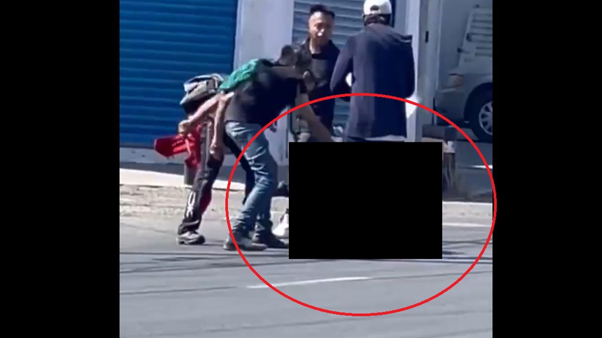 Video IMPACTANTE: Grupo de sujetos deja inconsciente a ‘El Chácalo’ tras brutal golpiza en la 16 de Septiembre