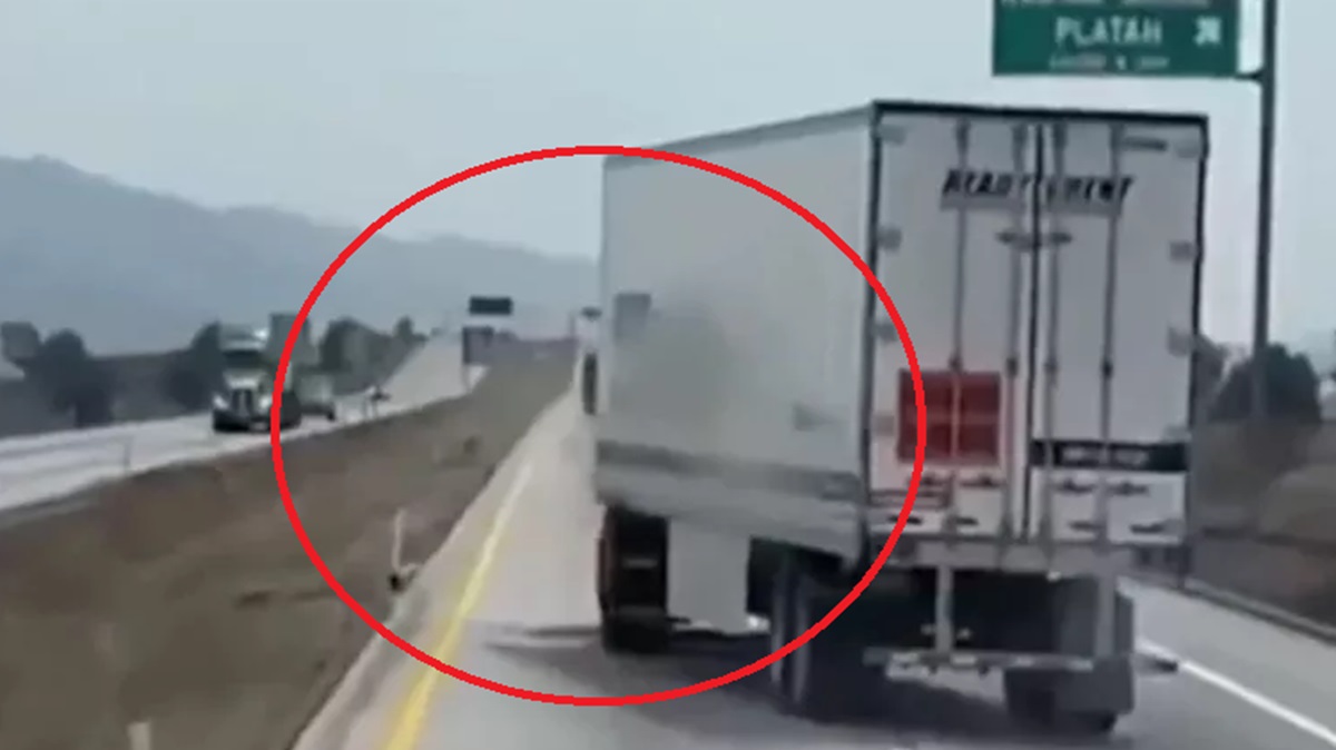 Héroe del Arco Norte: Trailero Evita Catástrofe con Maniobra ‘Gusaneando’ en Autopista