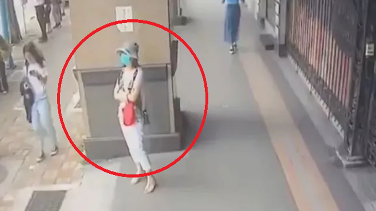 VIDEO: Tragedia en segundos, Joven muere aplastada por un aire acondicionado