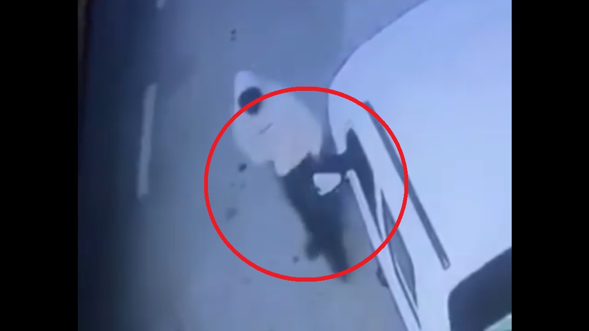 VIDEO ¡Violento asalto en Puebla-Atlixco! Roban camioneta a pareja a punta de pistola