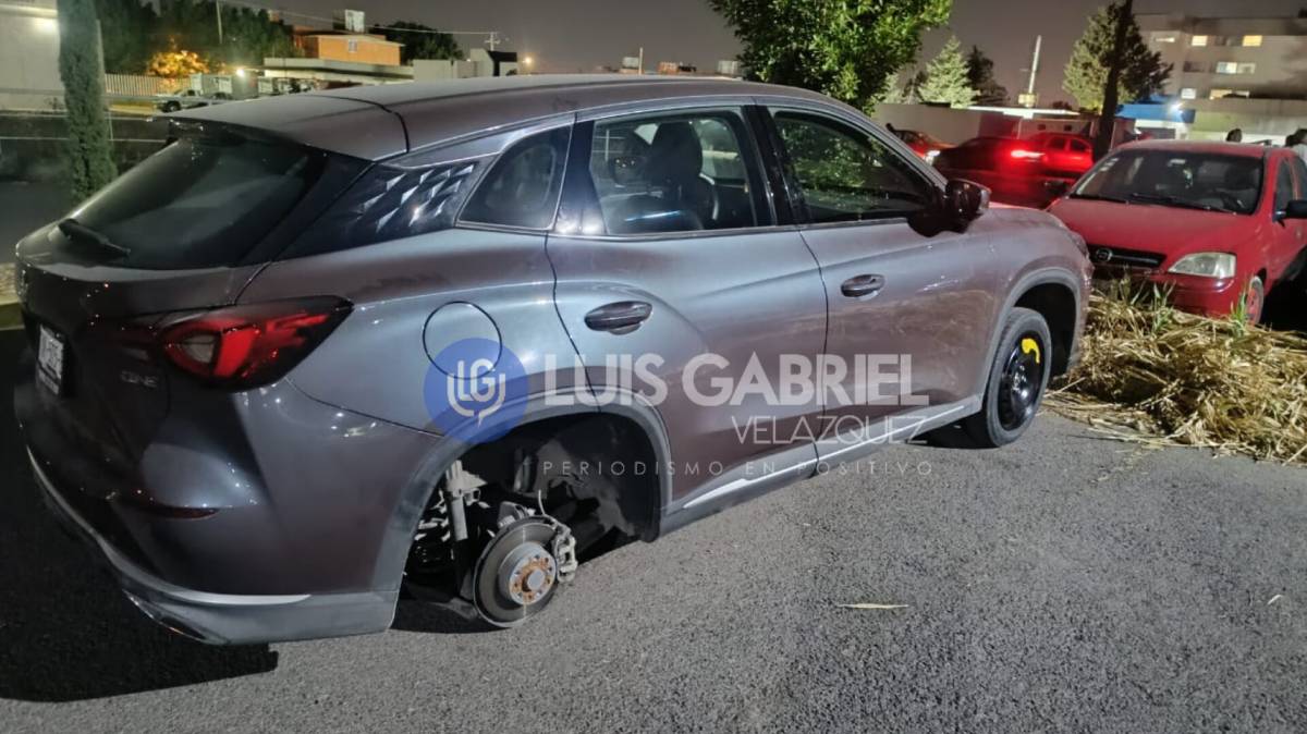 Roban siete llantas en hospital de Puebla: impunidad en el corazón del sur de la ciudad