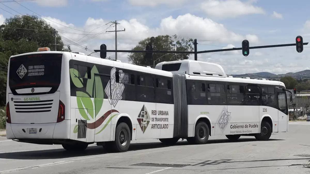 Feria de Puebla 2025: transporte gratuito desde tres zonas estratégicas, cada hora y sin costo
