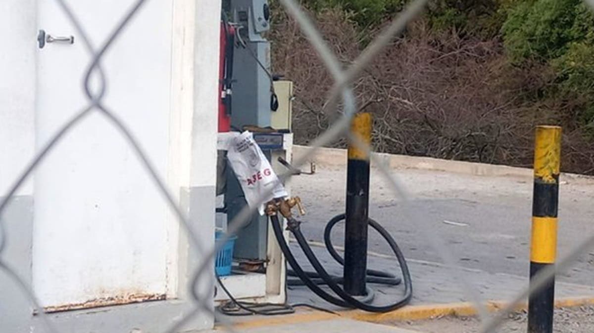 Clausuran gasera en Clavijero por presunto huachigas; Policía Estatal resguarda la zona