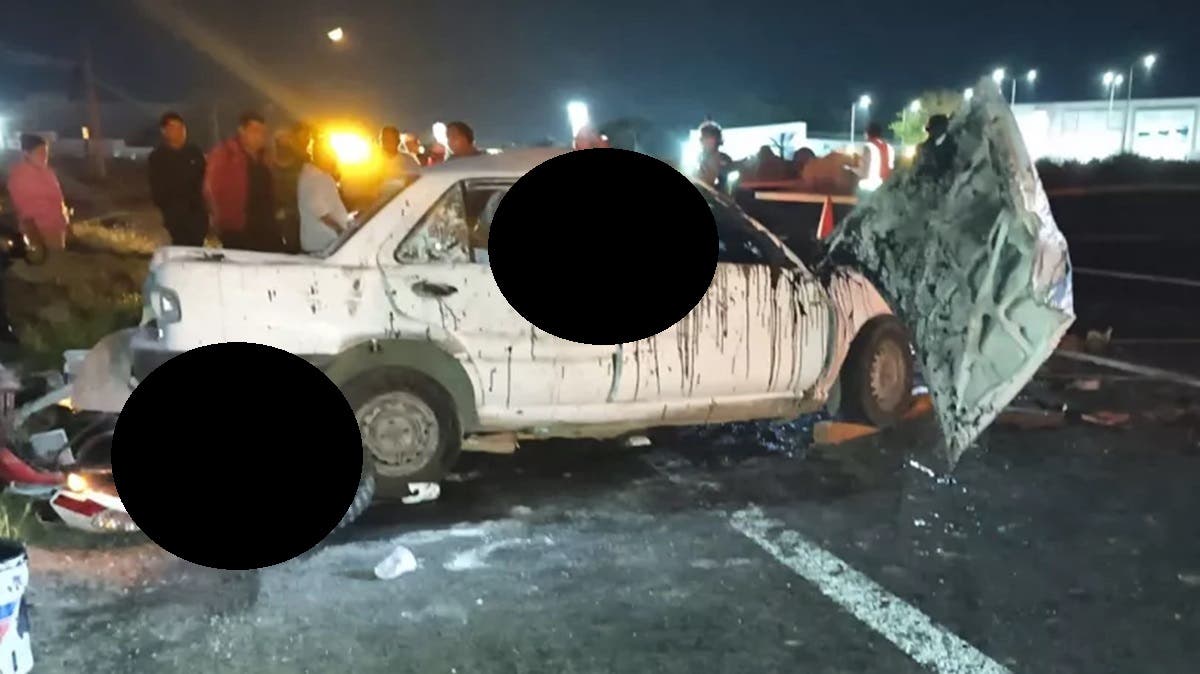 Fatal accidente en la Cardel-Veracruz: muere conductor prensado tras chocar contra tráiler y arrollar a motociclista