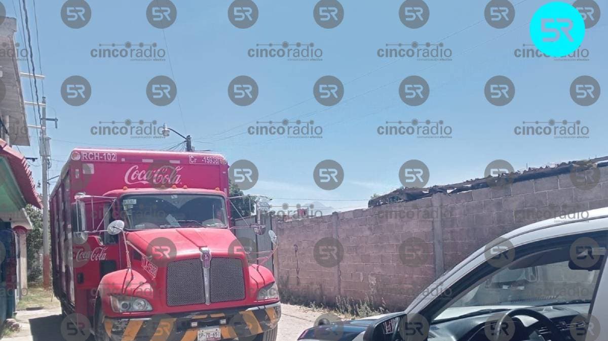 Emboscada en Ruta: Asaltan a Repartidores de Coca-Cola en Plena Jornada de Trabajo en Puebla