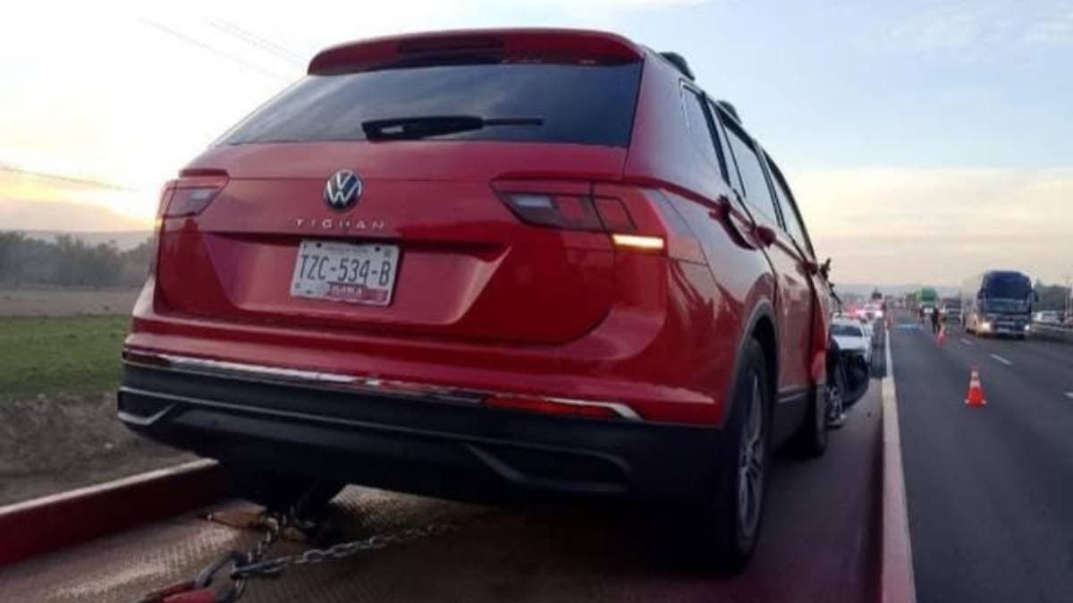 Revisaba su camioneta y lo atropellaron: murió al instante