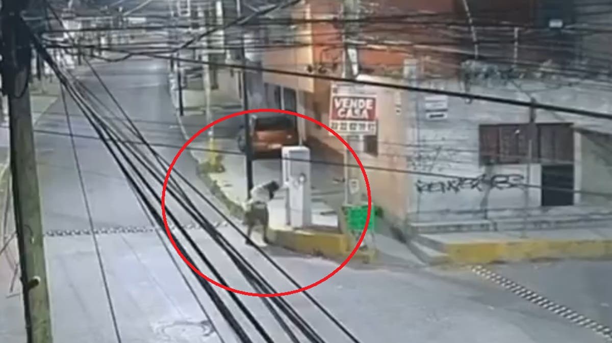 VIDEO: Vándalos sabotean la luz en Santiago Momoxpan y dejan a vecinos en penumbras