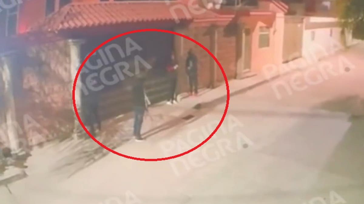 VIDEO: Banda armada irrumpe y roba casa en Puebla; escaparon tras hacer disparos