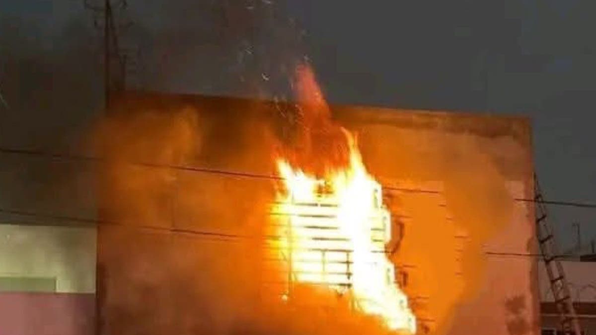 Tragedia en Tehuacán: hombre muere calcinado tras incendiar su casa; menor resulta herido