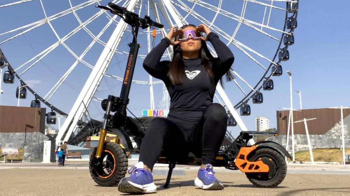 ¿Libertad o control? La cruzada por emplacar scooters y bicis eléctricas en México