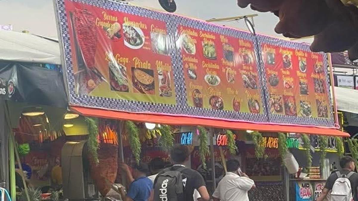 Feria de Puebla 2025: ¡Cuidado! Orden de tacos al pastor cuesta $250 pesos y visitantes denuncian precios abusivos