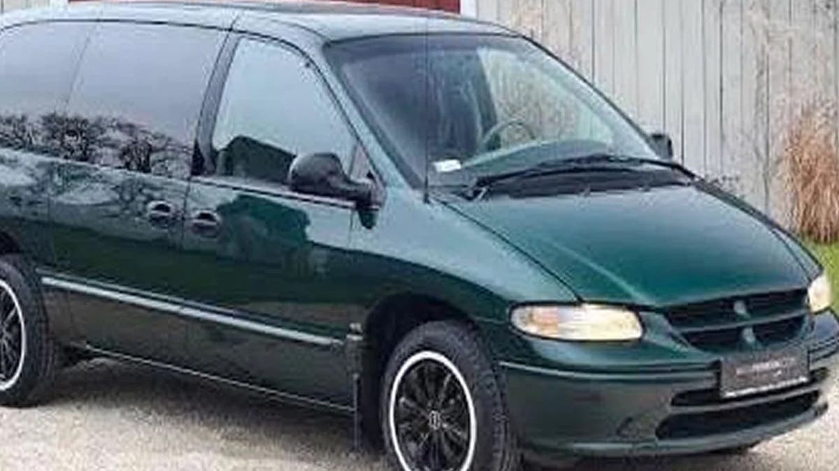 En 5 minutos le roban su camioneta afuera del IMSS en Villas San Alejandro; piden ayuda para localizarla