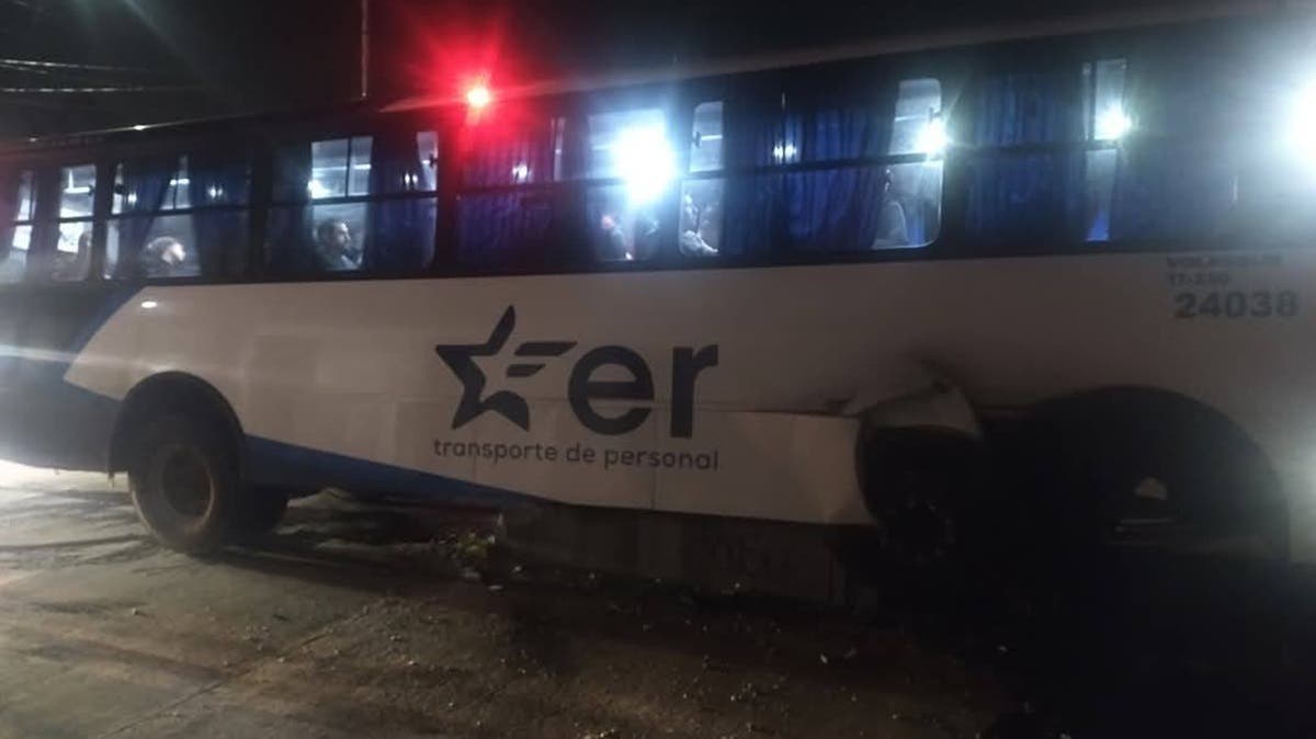 Caos en La María: choque de transporte de Volkswagen deja varios heridos en Puebla