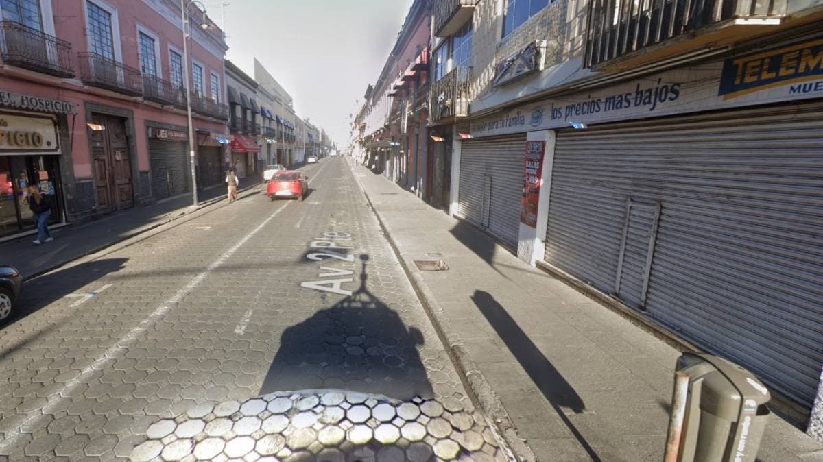 Violento asalto en el Centro Histórico de Puebla: Vendedora pierde más de 20 mil pesos