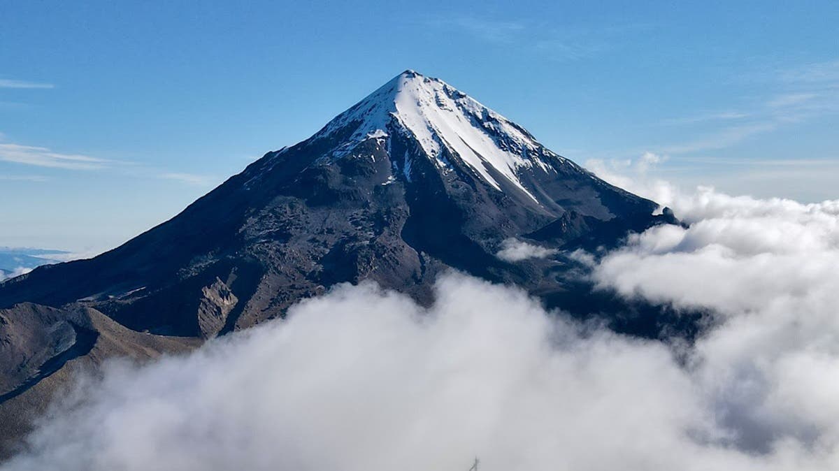 ¿Va a hacer erupción el Pico de Orizaba? UNAM detecta señales de actividad volcánica y pérdida de glaciar