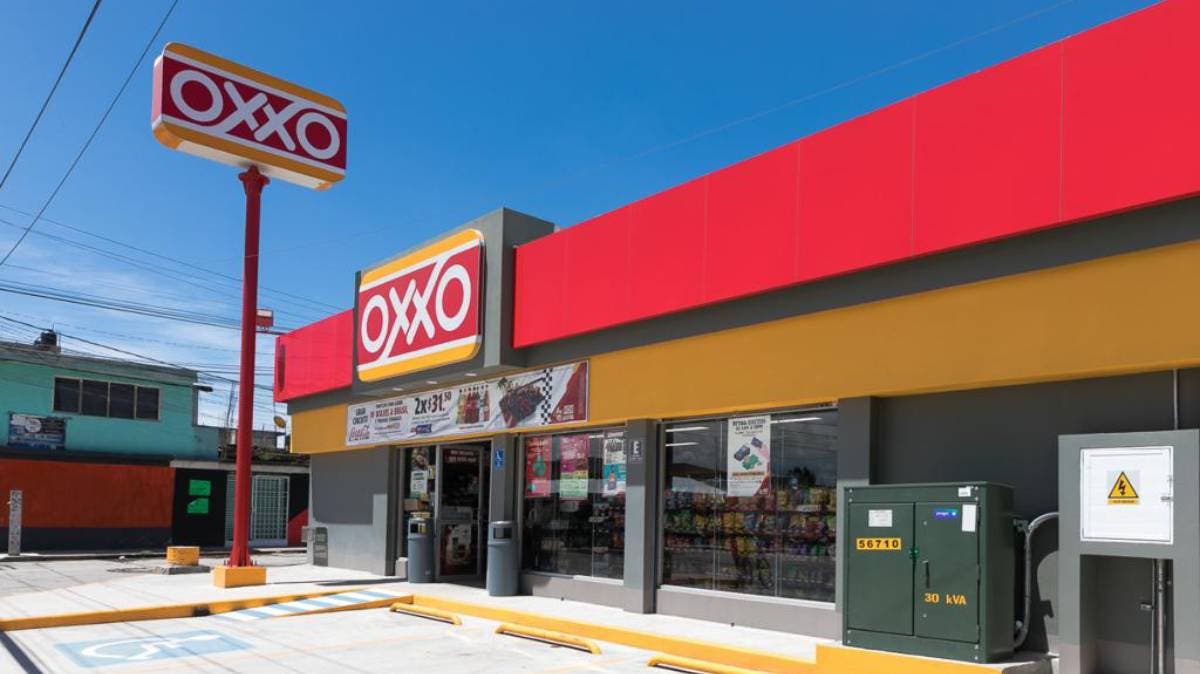 Oxxo financiará torres de vigilancia en Puebla: “Atalayas” serán ojos tecnológicos contra el crimen