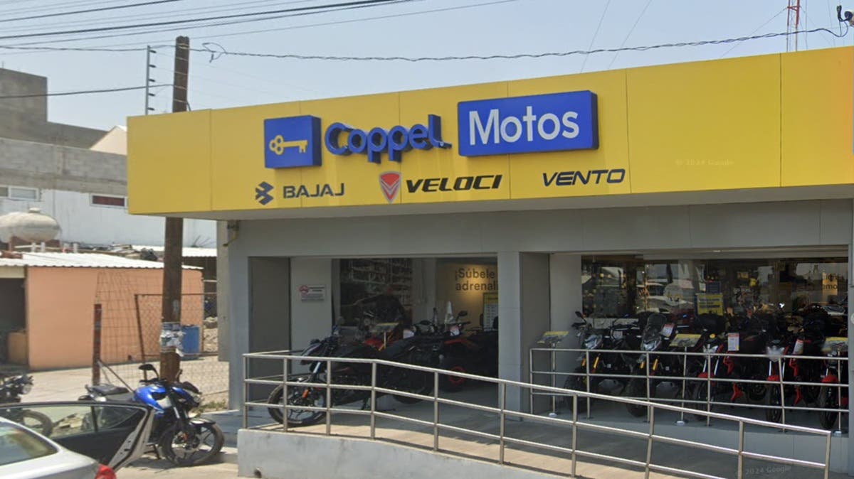 Compró moto en Coppel y no la puede emplacar: poblano denuncia posible fraude en Tecamachalco