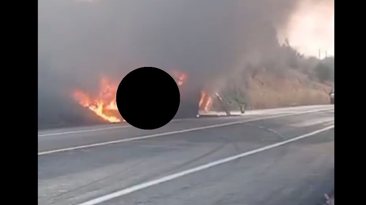 Fuerte VIDEO: Dos personas mueren calcinadas tras brutal choque en la autopista Siglo XXI, Puebla
