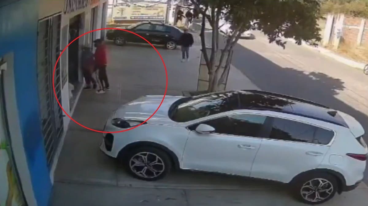 Asalto en Cuautlancingo: comando armado se roba camioneta tras atracar negocio (VIDEO)