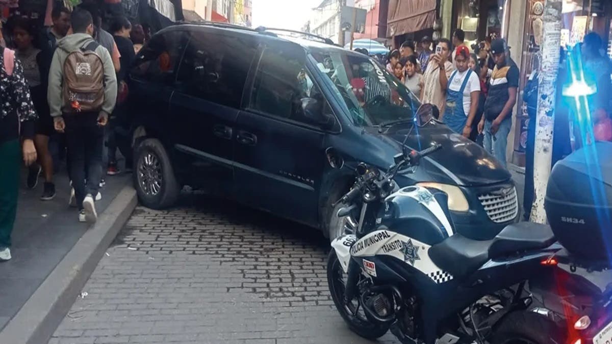“Desató su furia con un cúter”: Automovilista ataca a tránsito en pleno centro de Texmelucan