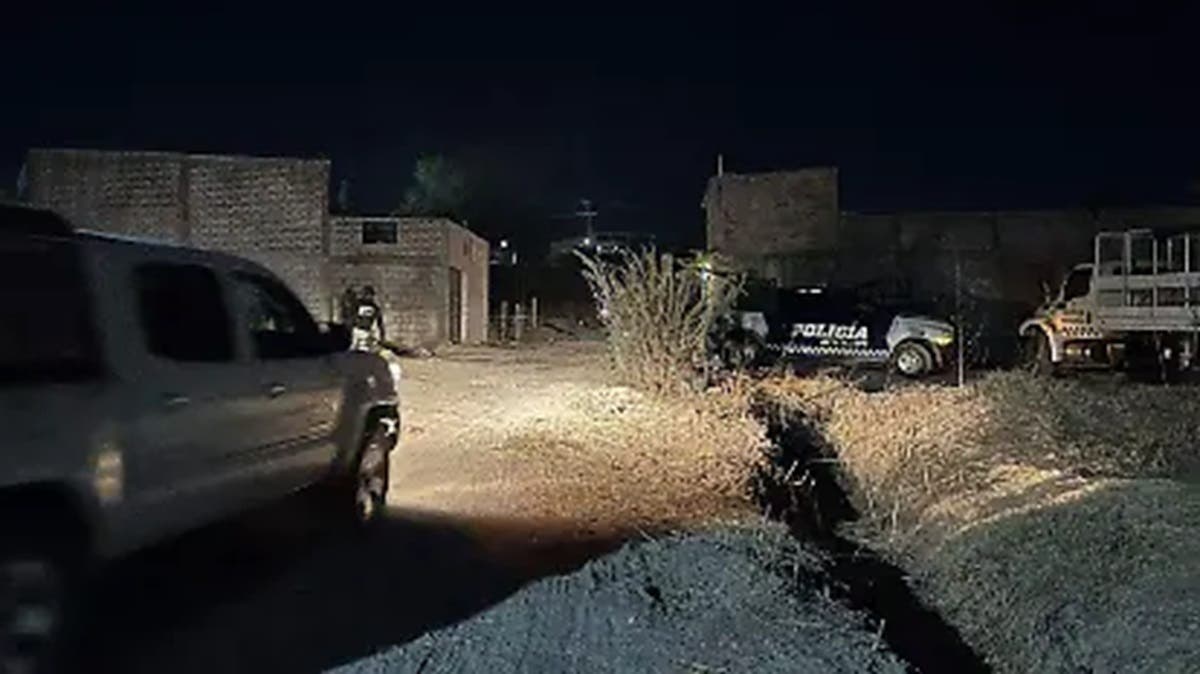 Sicarios ejecutan a sangre fría a dos humildes vendedores de pollo en Puebla