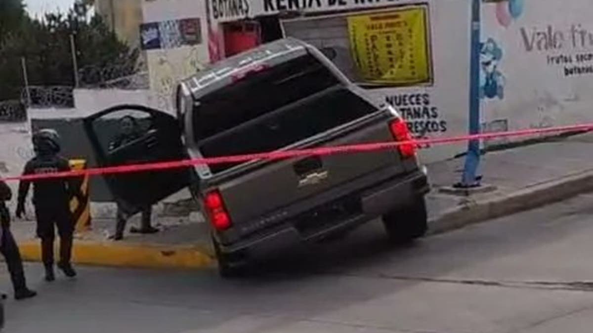 Intentó evadir retén en Los Fuertes, chocó y se disparó en el pie durante persecución