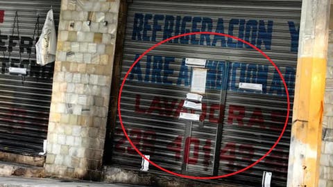 Clausuran negocio de familia que golpeó a Misael en Tehuacán; agresores siguen prófugos