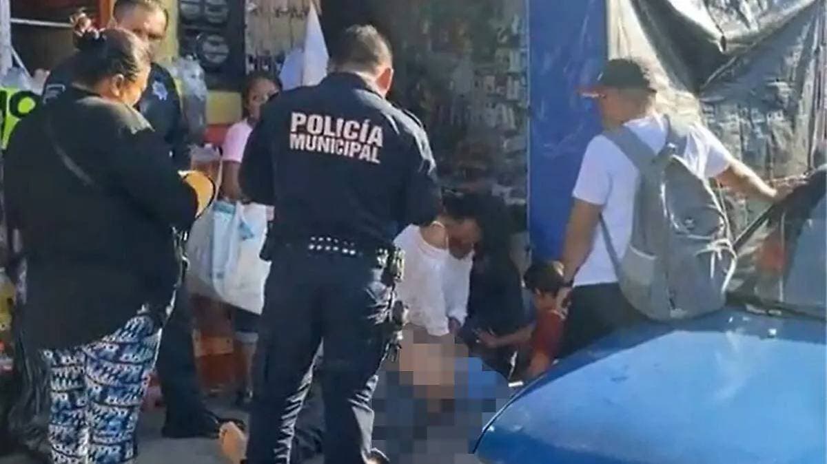 Heroína anónima en Tehuacán: buscan a mujer que intentó salvar a hombre con RCP y será premiada con curso internacional