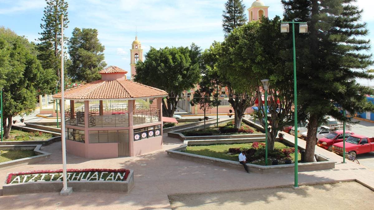 Intolerancia religiosa en Puebla: Familia cristiana amenazada por negarse a cooperar en fiesta católica en Atzitzihuacán