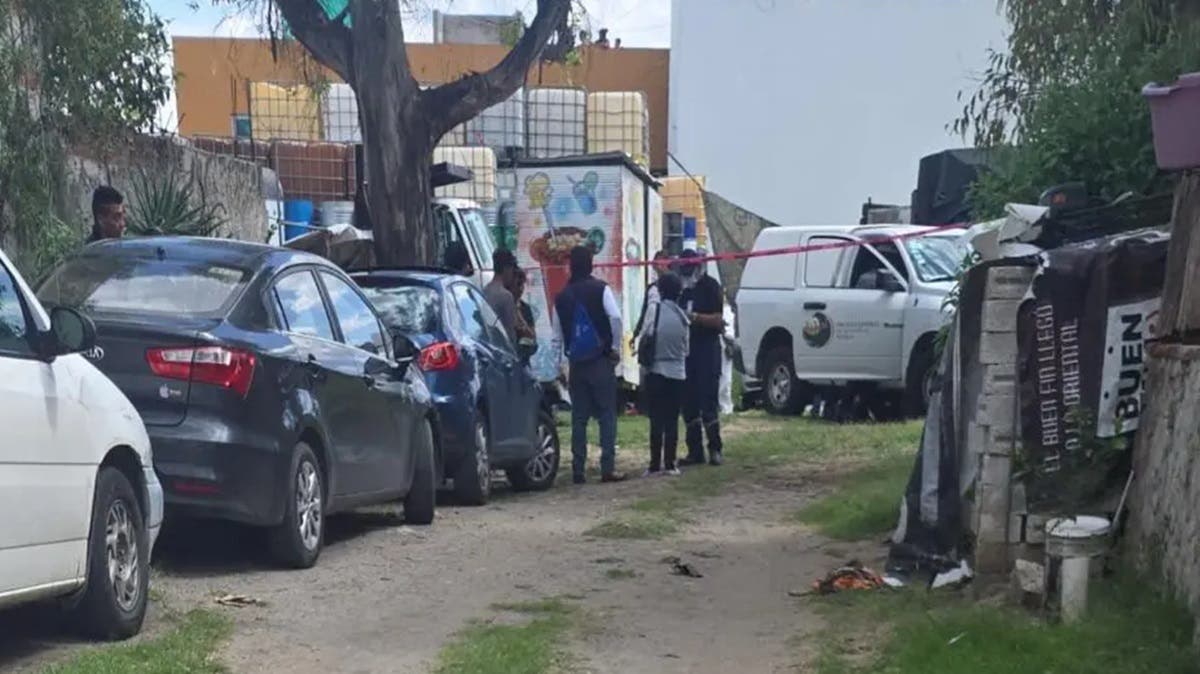 Muere aplastado por la camioneta que arreglaba en taller de la Romero Vargas, Puebla