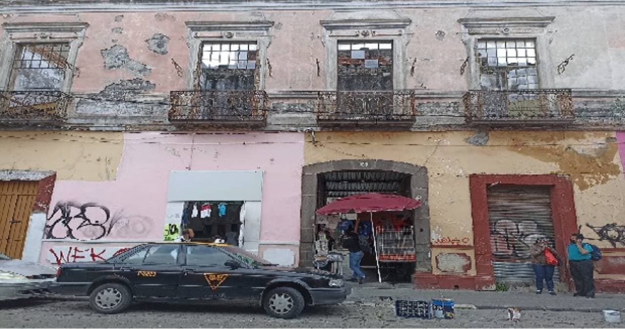 Asaltos en Coppel, Sam’s y Centro Joyero Puebla conectan a bandas distintas… con un mismo escondite en el Centro Histórico