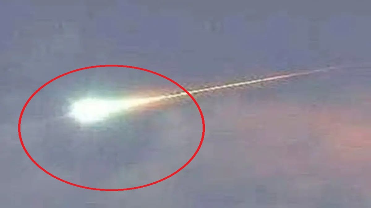 ¡Impactante! Asteroide cruza el cielo y provoca estruendo que sacude techos y ventanas