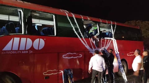 Tragedia en Veracruz: Fatal choque entre autobús de ADO y tráiler deja dos muertos y más de 20 heridos