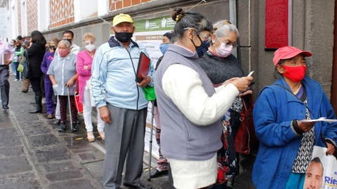 Alerta adultos mayores: así opera la estafa de la falsa tarjeta del Bienestar