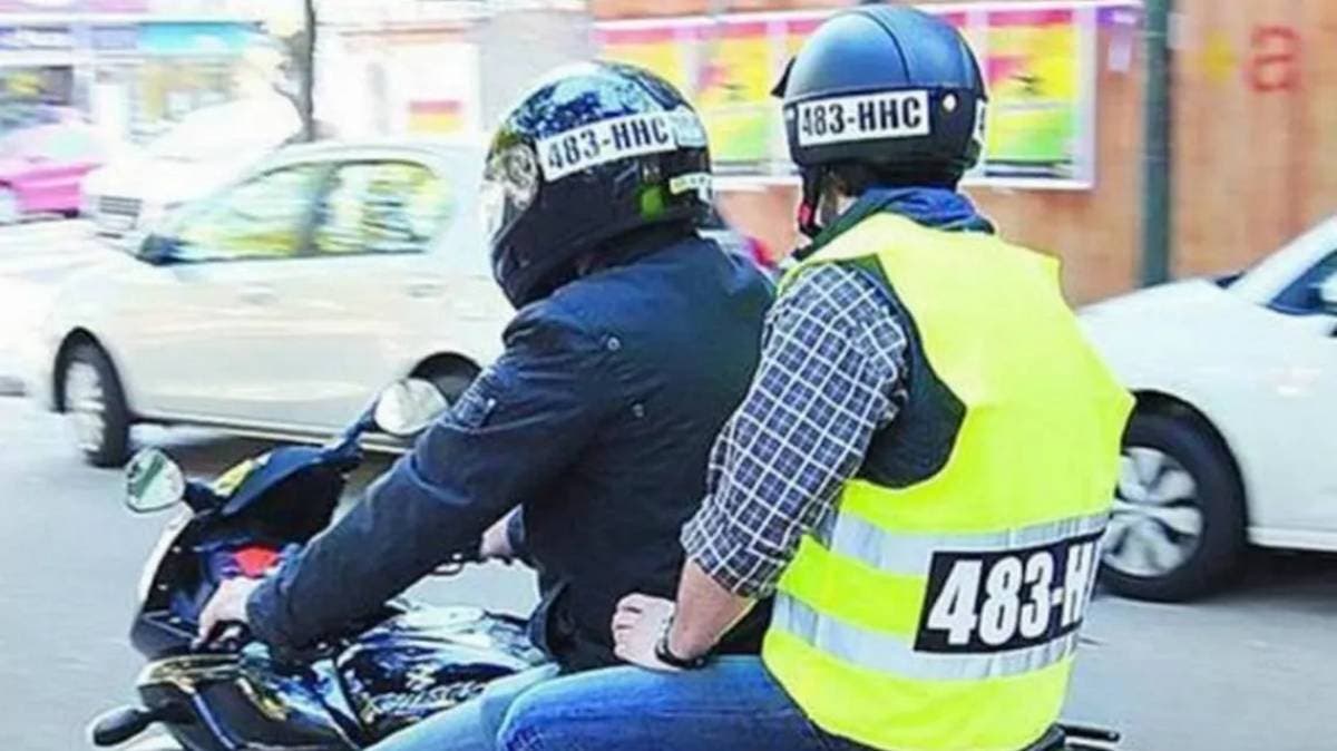 Aprueban Ley Casco en Puebla: motociclistas deberán usar distintivos y chaleco reflejante pese a protestas