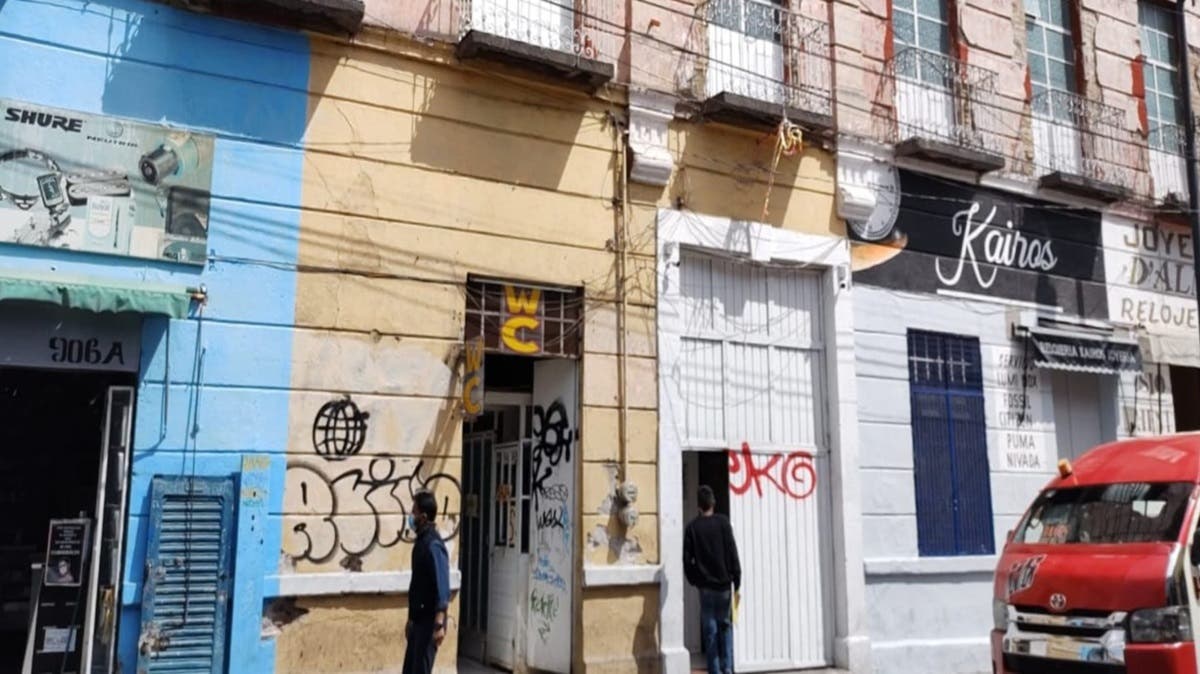 Lo asaltan tras salir de casa de citas en el Centro Histórico: le roban camioneta y más de 100 mil pesos