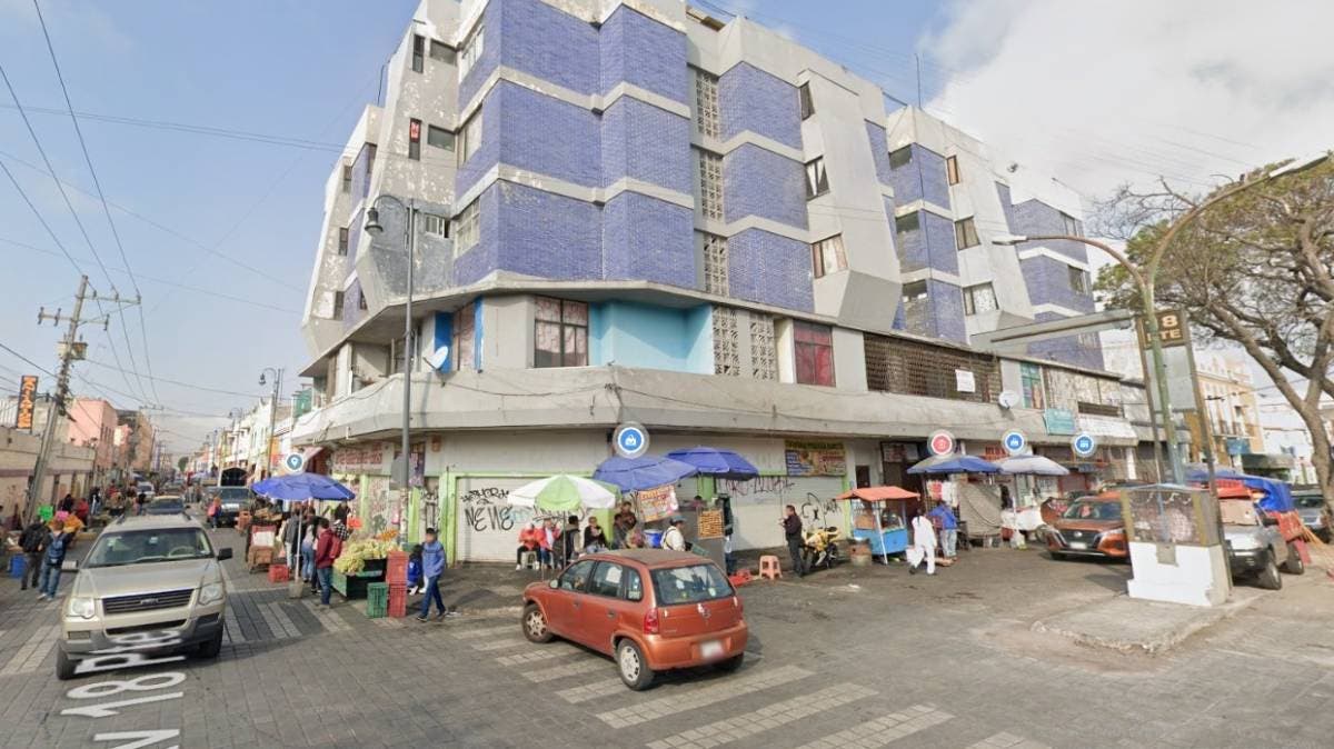 Asaltan a hombre con más de 111 mil pesos tras salir de casa de citas en el Centro Histórico de Puebla