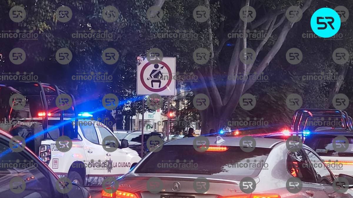 Fingen asalto armado para recuperar una moto asegurada: detenidos en Santa María, Puebla