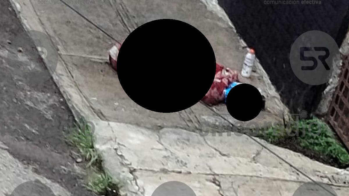FOTO Sábado de terror en Puebla: hallan otro encobijado en Granjas de San Isidro