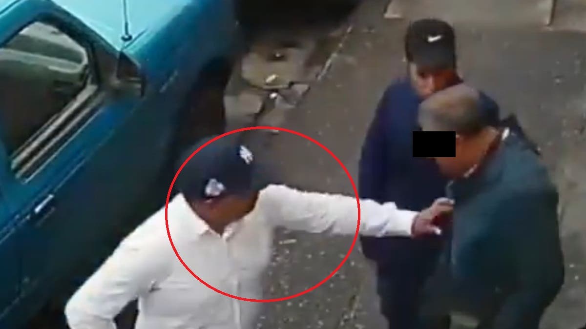 Filtran video del robo a Don Juan: lo despojaron de más de 111 mil pesos tras salir de una casa de citas en el Centro Histórico