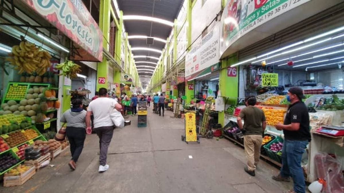 Riesgo de tragedia en Central de Abasto: exigen demoler 26 bodegas irregulares construidas sobre ductos de PEMEX