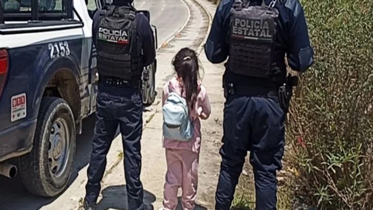 Niña salió sin avisar y fue resguardada por policías en Puebla