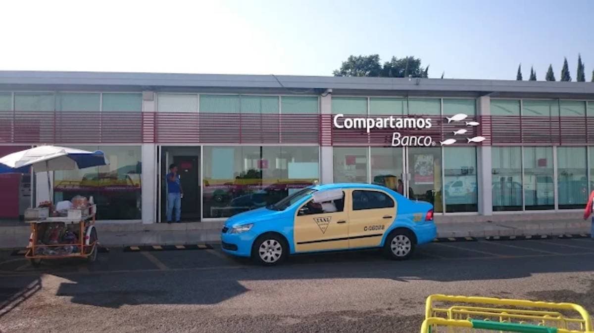 Asalto en Compartamos Banco: un ladrón en solitario siembra el caos en San Martín Texmelucan